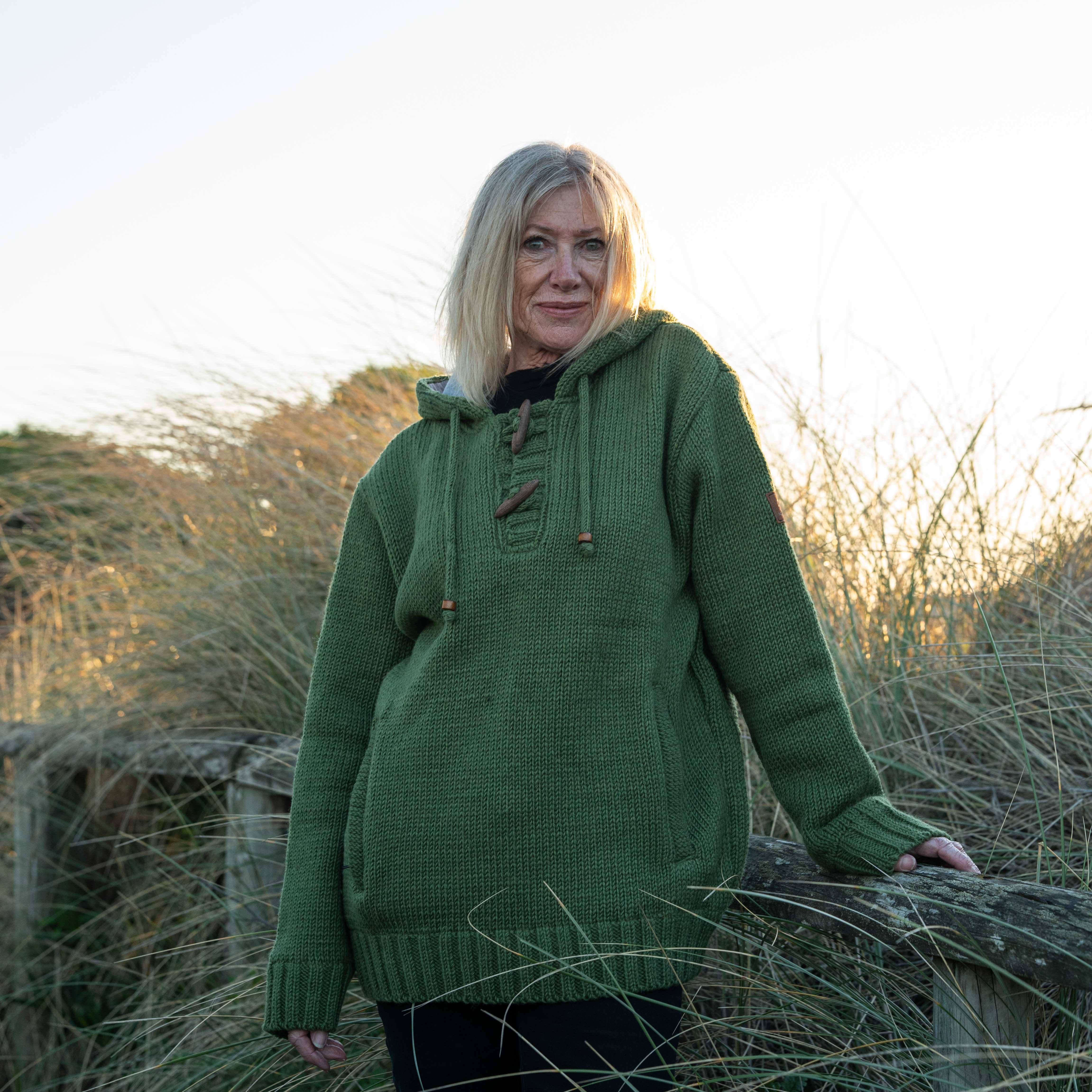 Women's Coastal NZ Wool Jersey - Olive